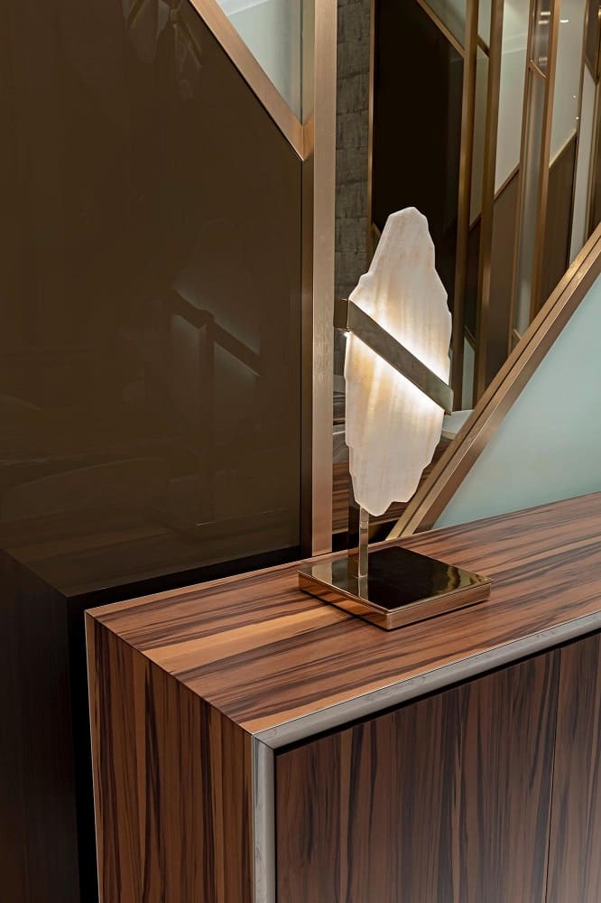 Table lamp Visionnaire Rock в интерьере