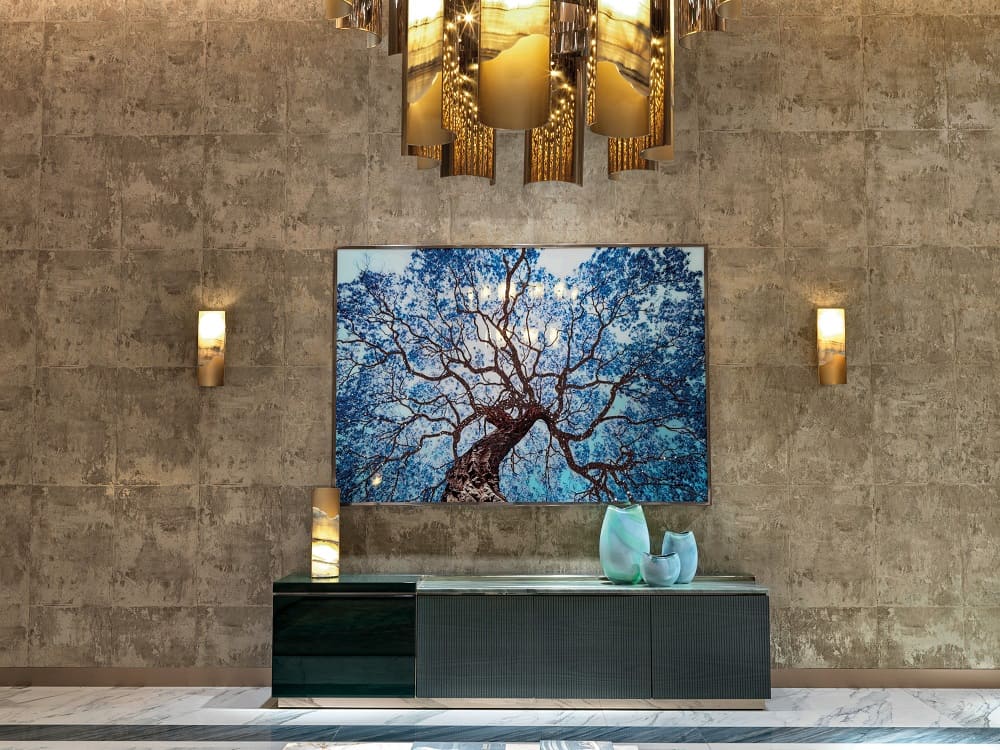 Painting Visionnaire Tree of Dream в интерьере
