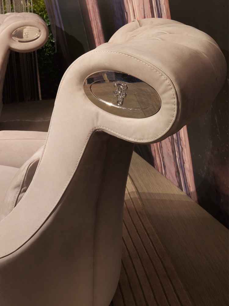 Armchair Visionnaire Valancourt в интерьере
