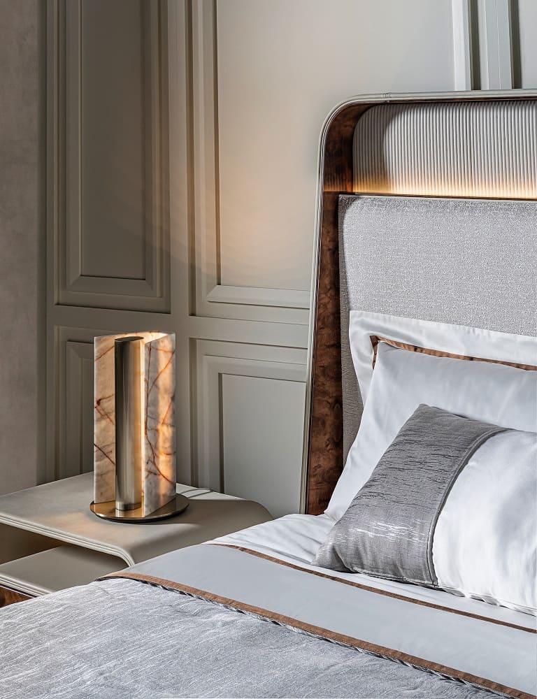 Table lamp Visionnaire Wave в интерьере