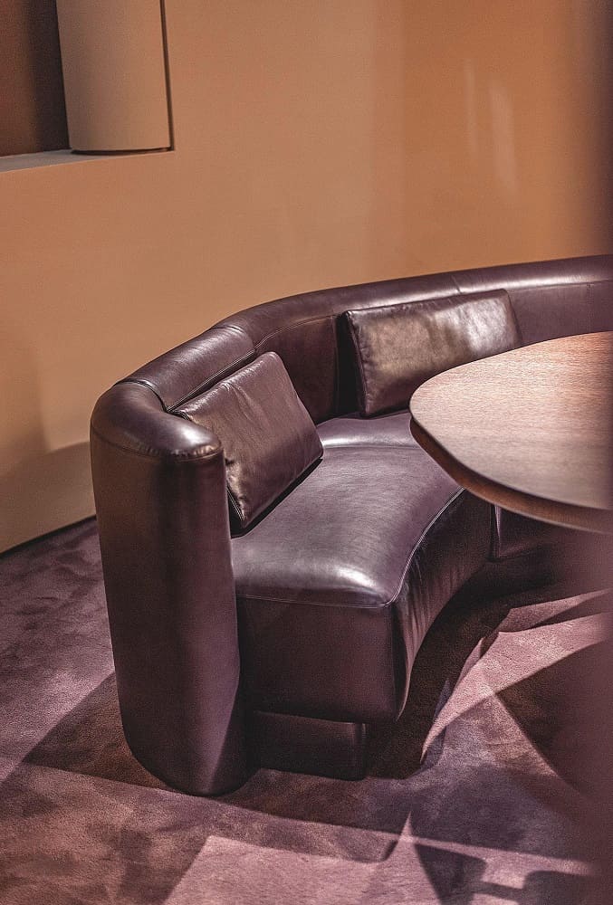 Sofa Baxter Clara Bench в интерьере