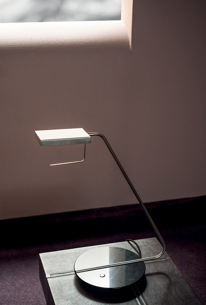Table lamp Baxter Blade в интерьере