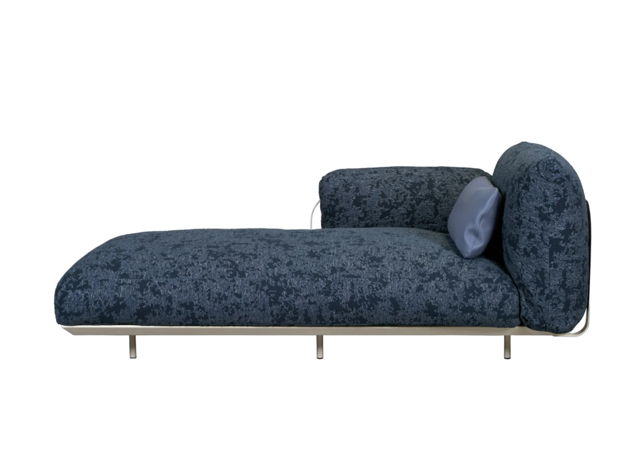 Outdoor daybed Baxter Narciso в интерьере