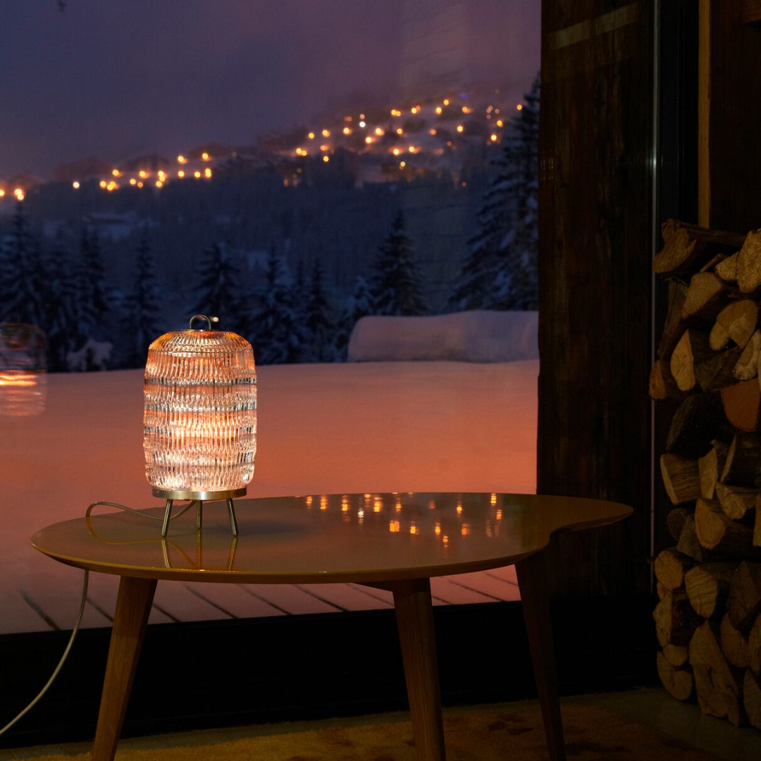 Table lamp Baccarat Celeste 2802768 в интерьере