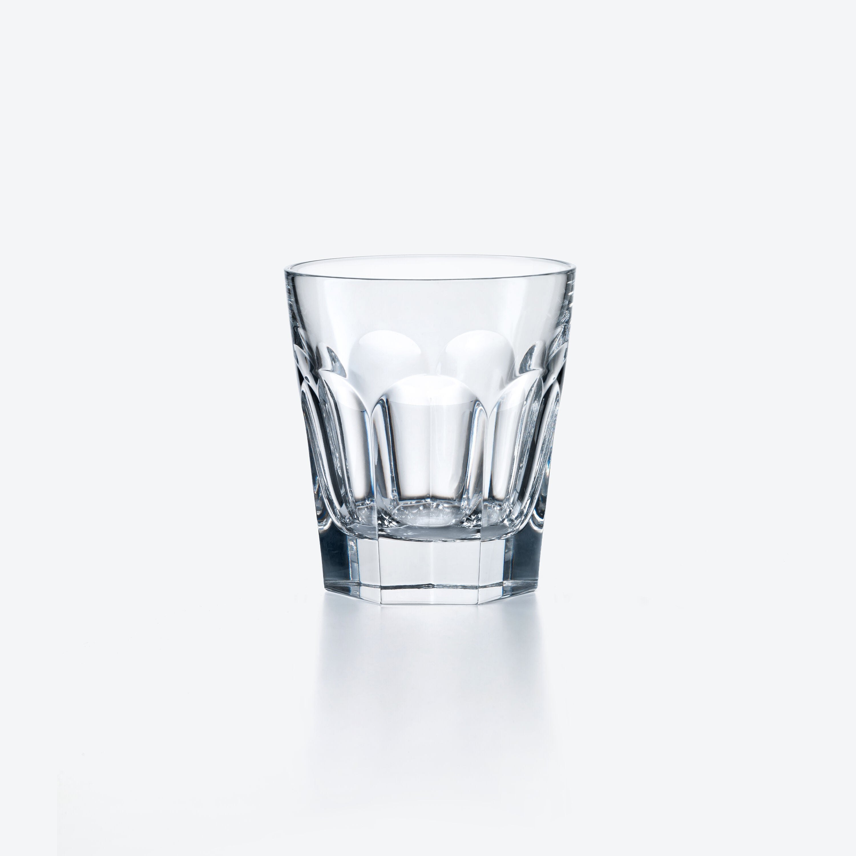 Glass Baccarat Harcourt 1841, 2шт в интерьере