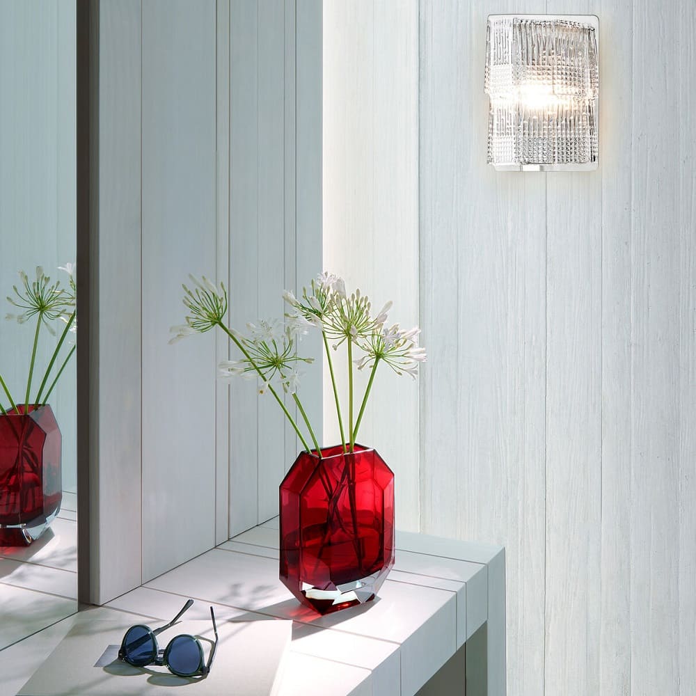 Vase Baccarat Octogone в интерьере
