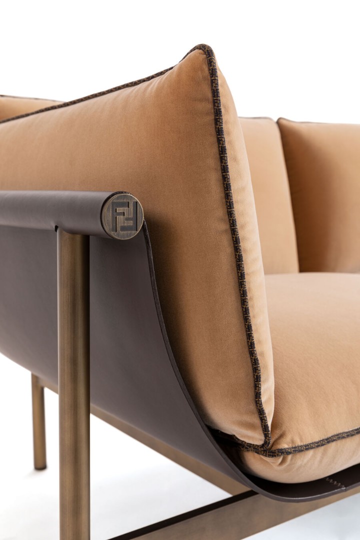 Sofa Fendi Totu в интерьере