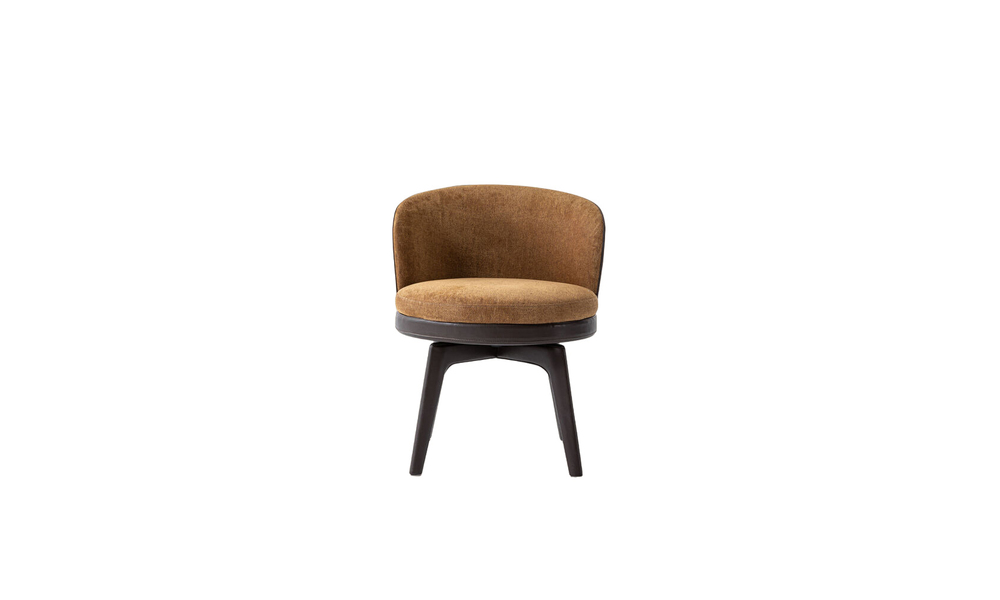 Chair Fendi Doyle