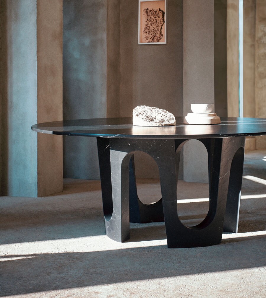 Dining table Fendi Arches в интерьере