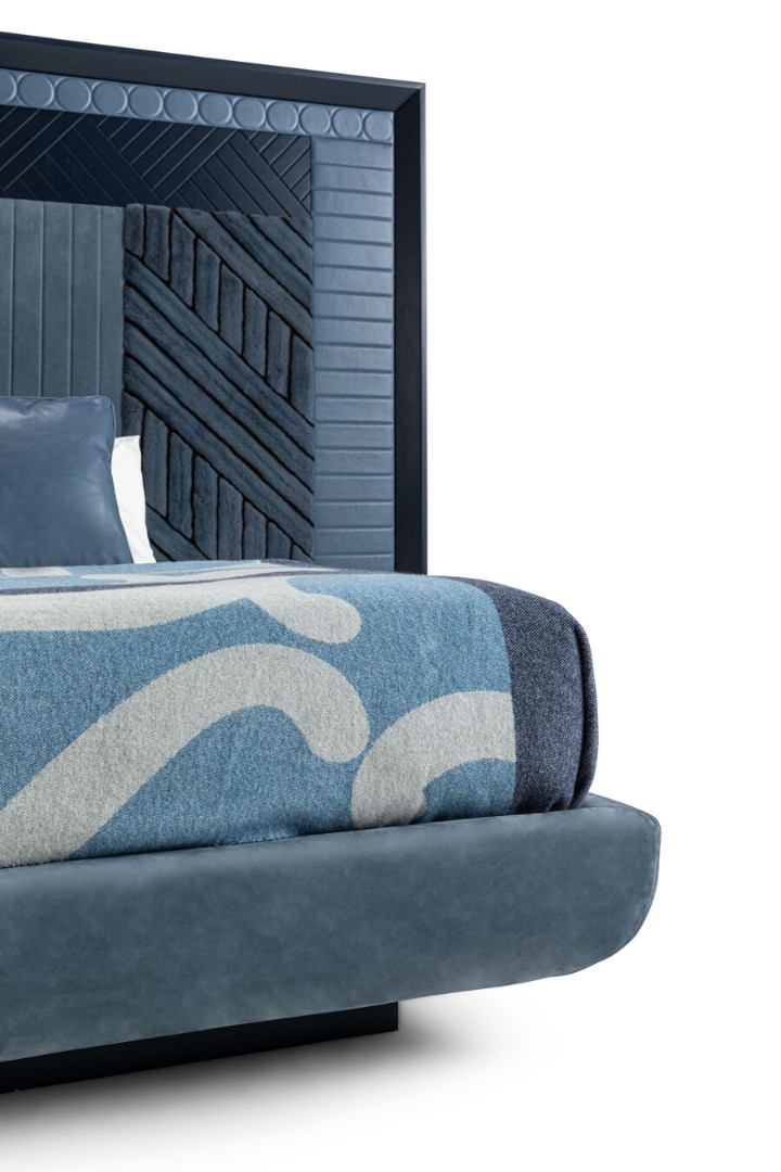 Bed Fendi Landscape в интерьере