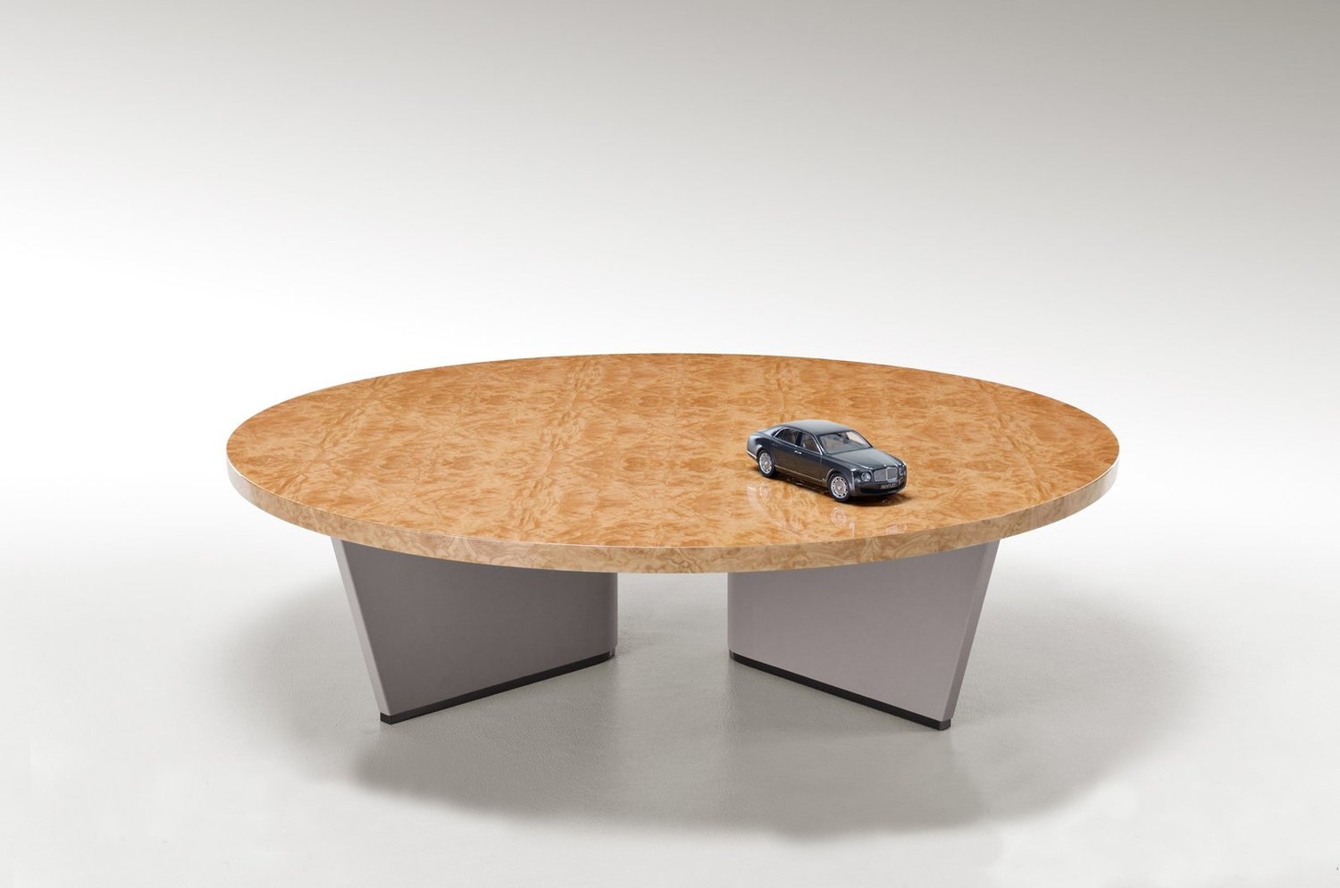 Coffee table Bentley Madeley 2 в интерьере