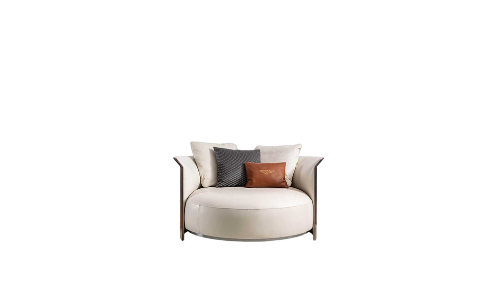 Armchair Bentley Ramsey 2