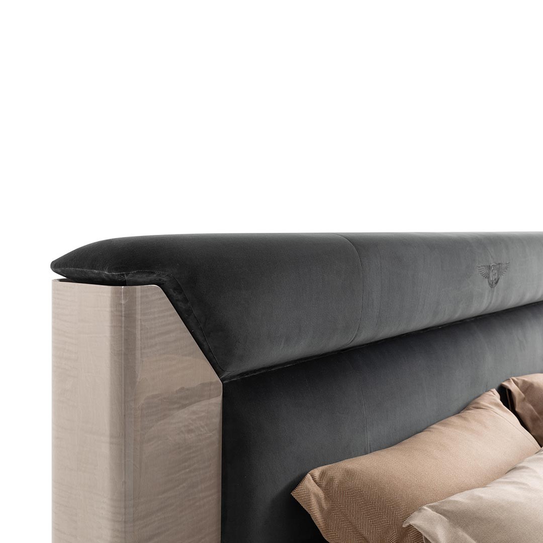 Bed Bentley Tiverton в интерьере