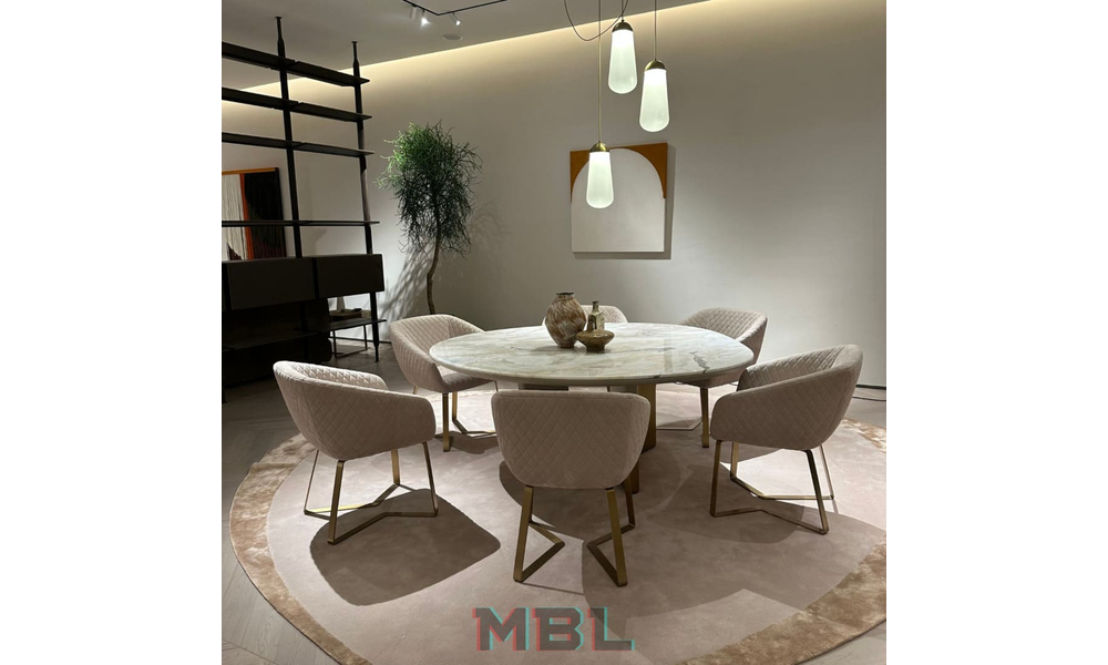 Dining table, #30290