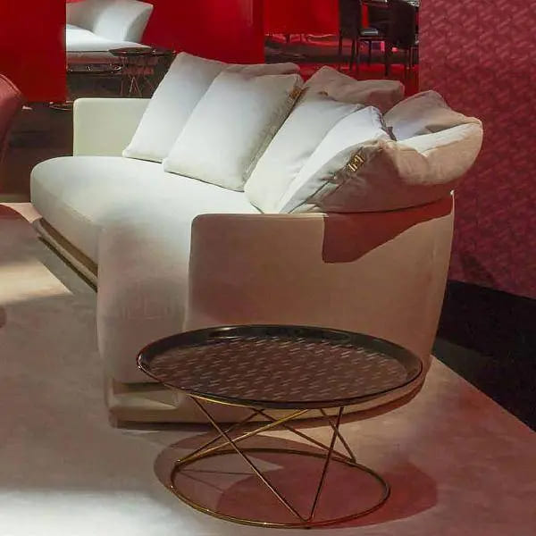 Coffee table Versace La Medusa в интерьере