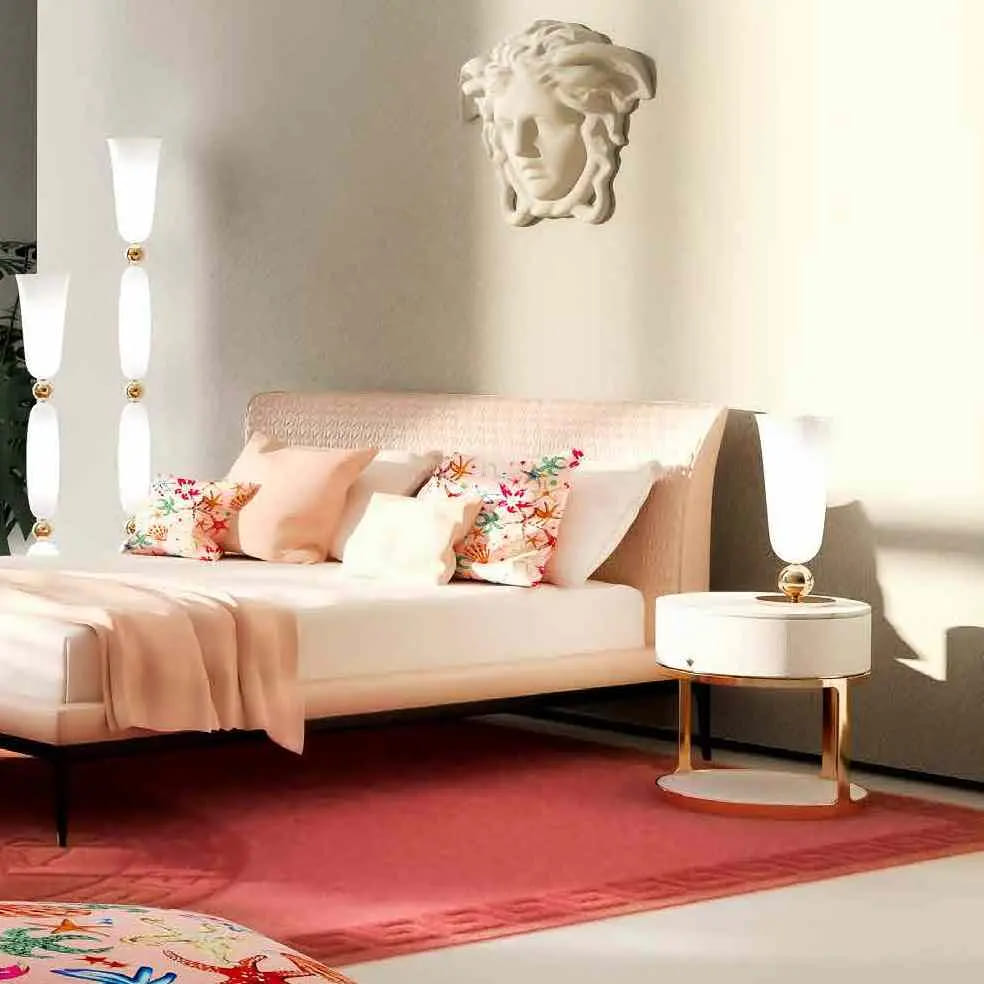 Nightstand Versace Medallion в интерьере