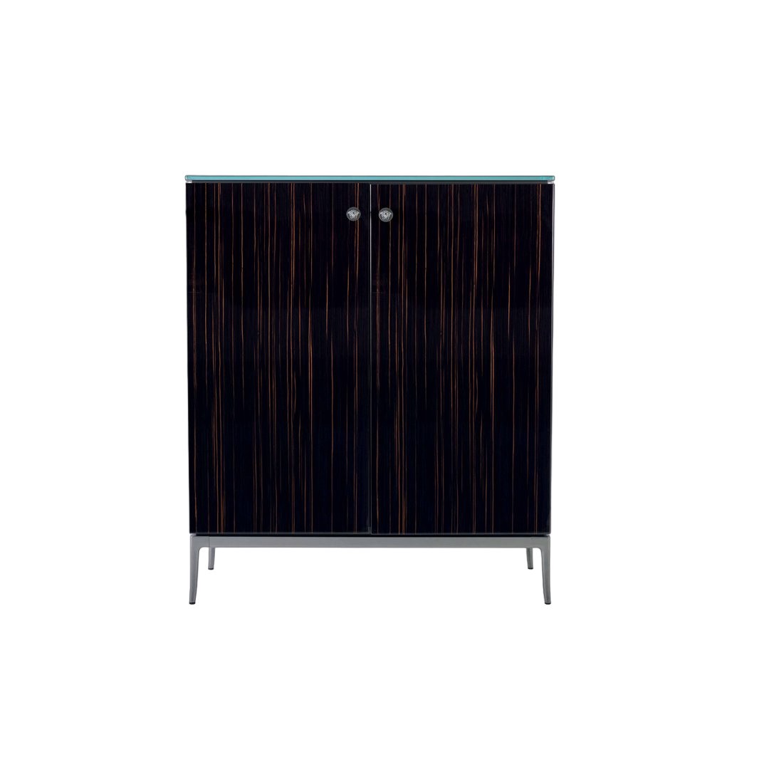 Wine cabinet Versace Stiletto в интерьере