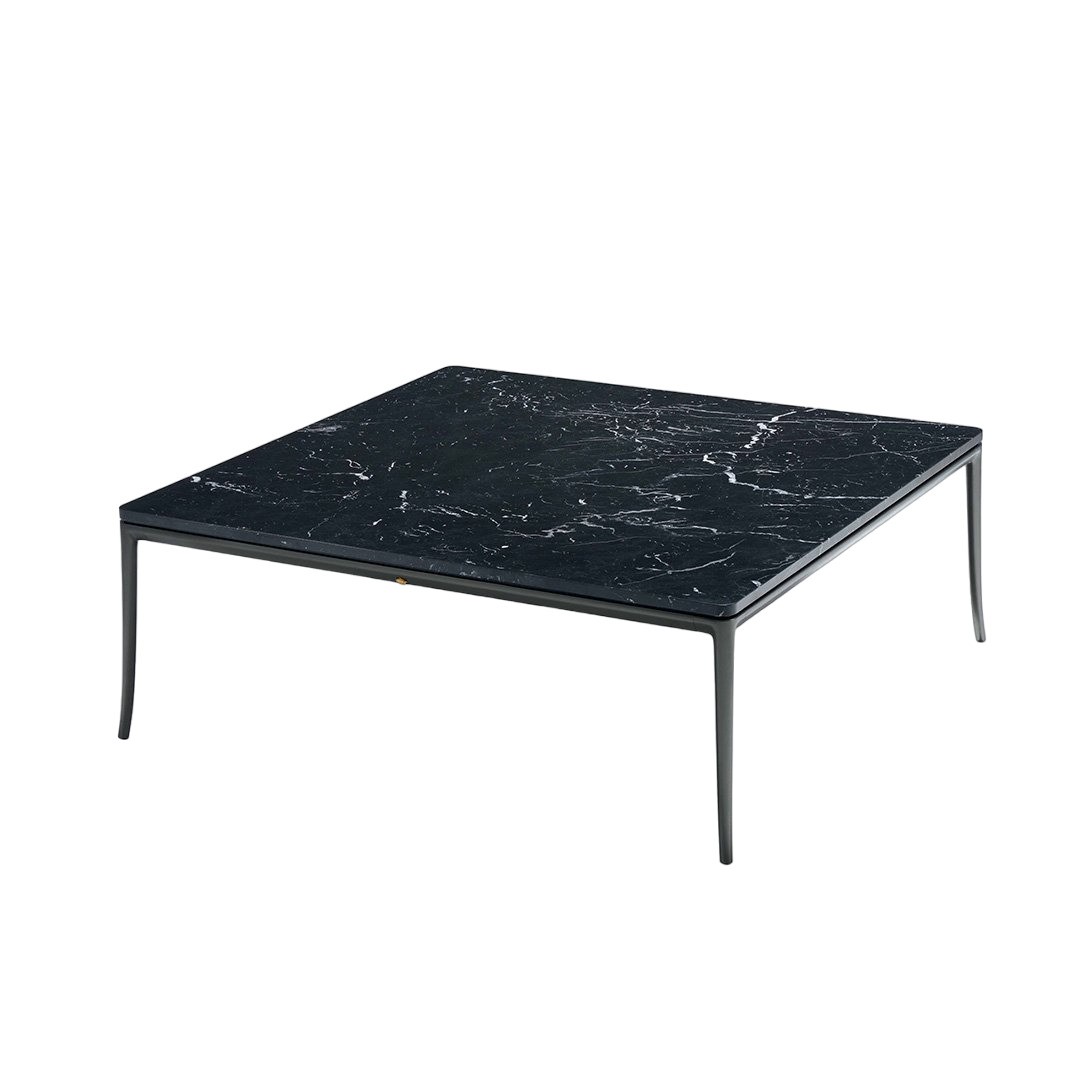 Coffee table Versace Stiletto в интерьере