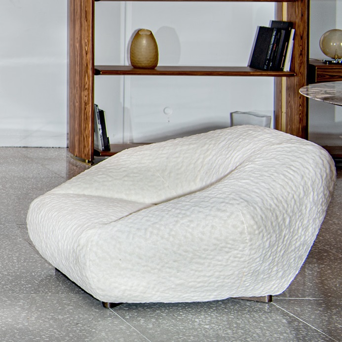 Armchair CORNELIO CAPPELLINI Bloom в интерьере