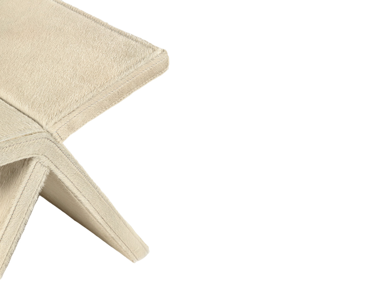 Pouf CORNELIO CAPPELLINI Voyage в интерьере