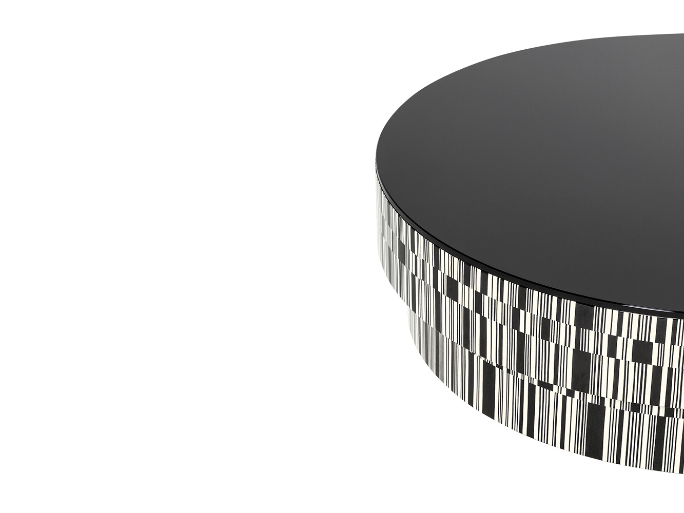 Coffee table CORNELIO CAPPELLINI Enigma в интерьере