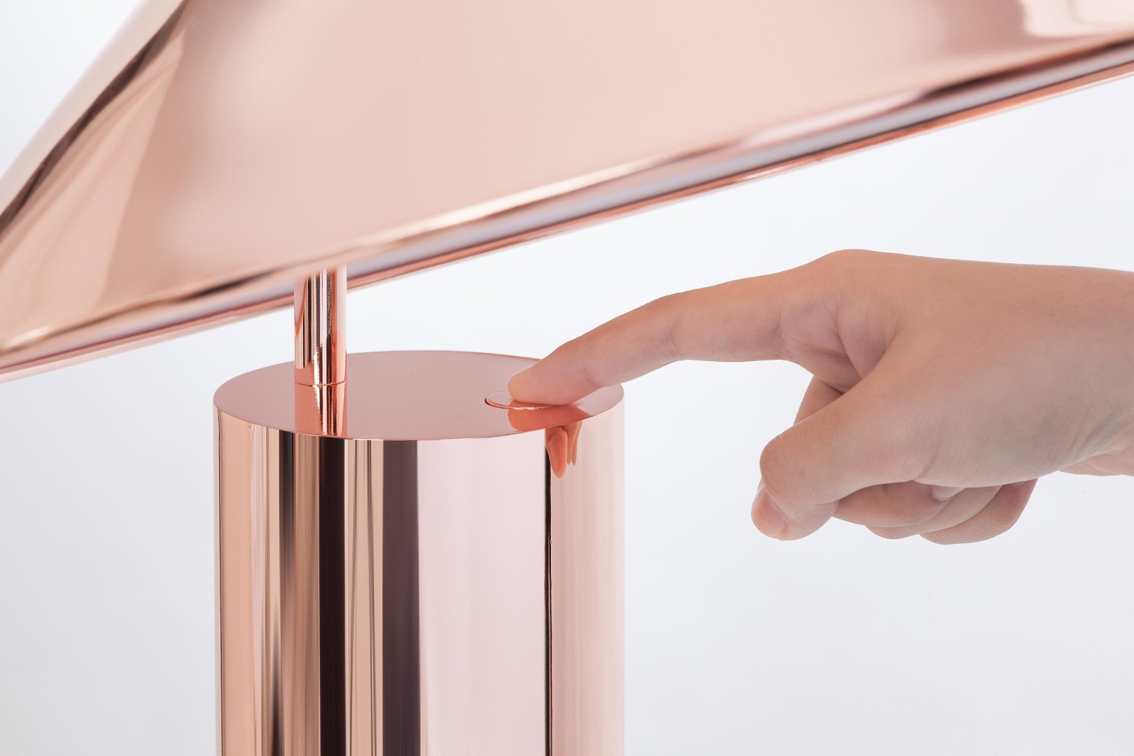 Seed Design Damo Table Lamp в интерьере