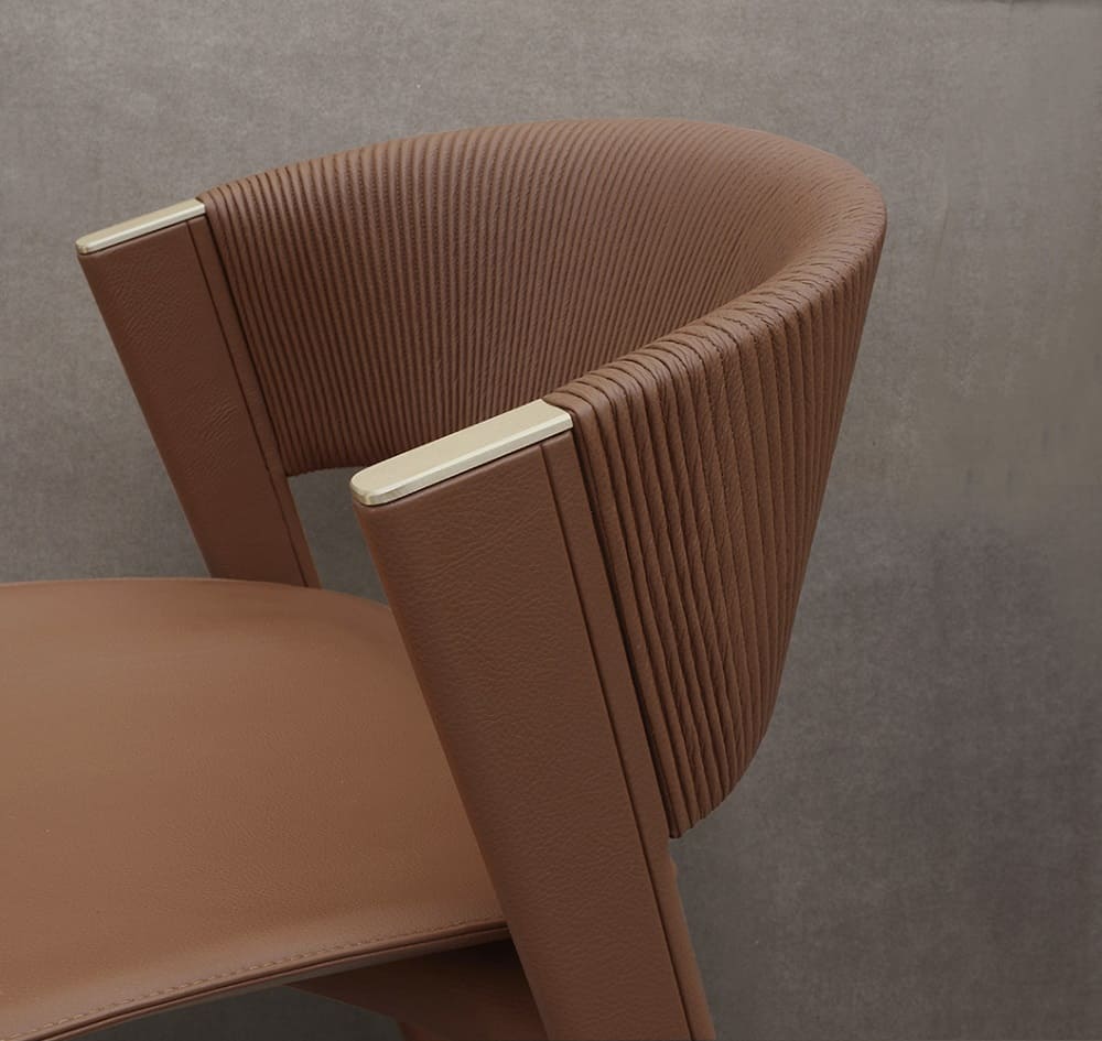 Chair CORNELIO CAPPELLINI Lisbona в интерьере