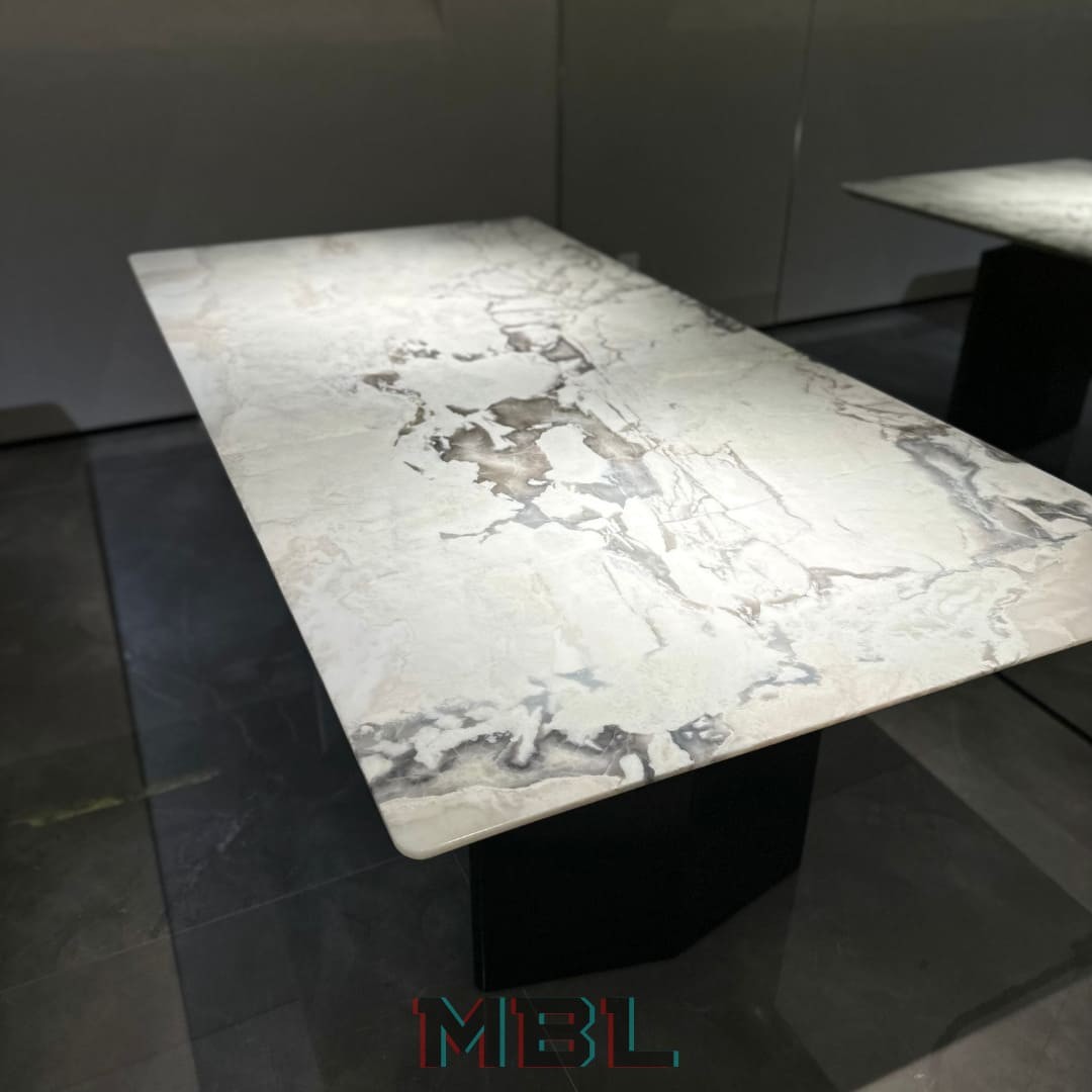 Dining table 2000х1000х750, natural marble в интерьере