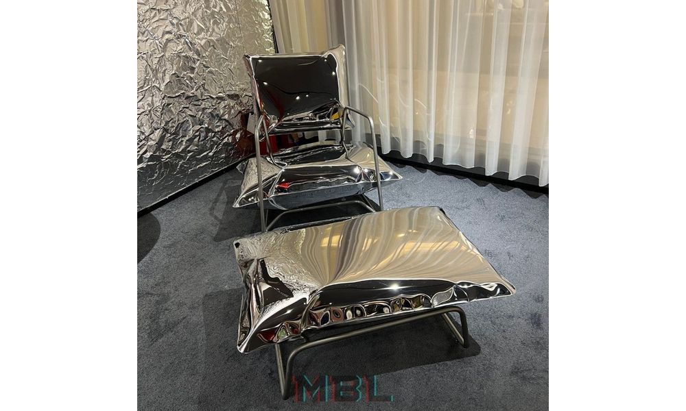 Armchair, silver