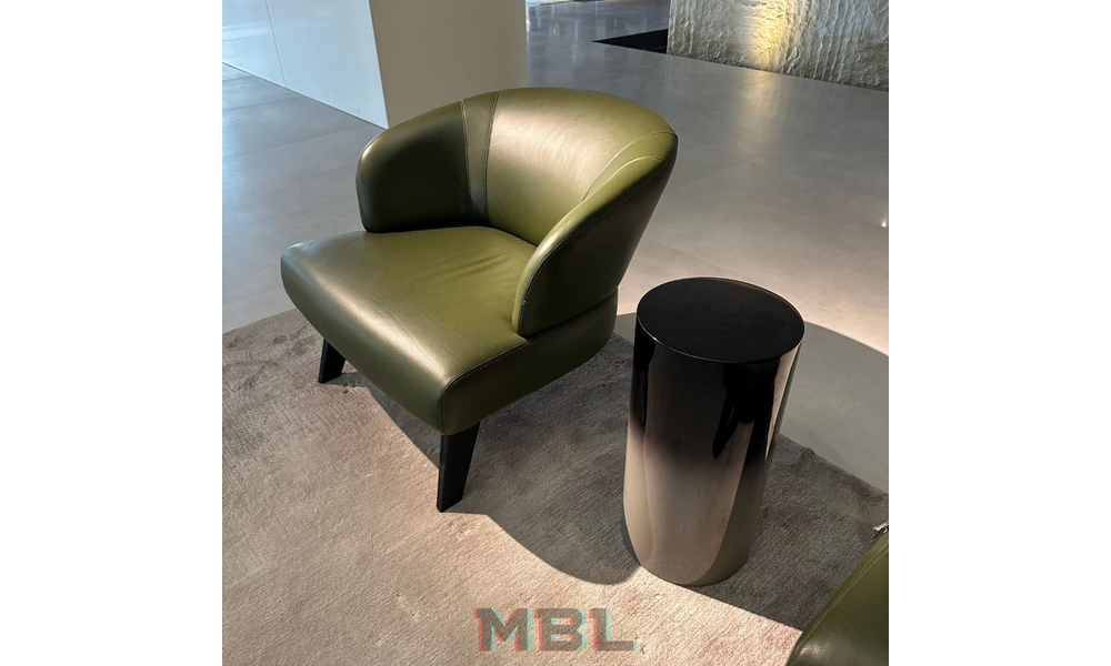 Corner table Minotti, #30757