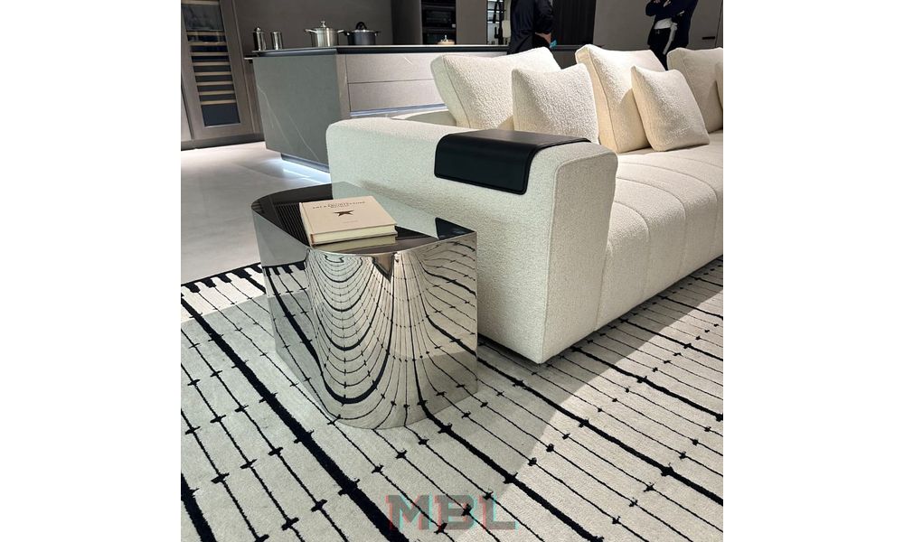Corner table, #30847