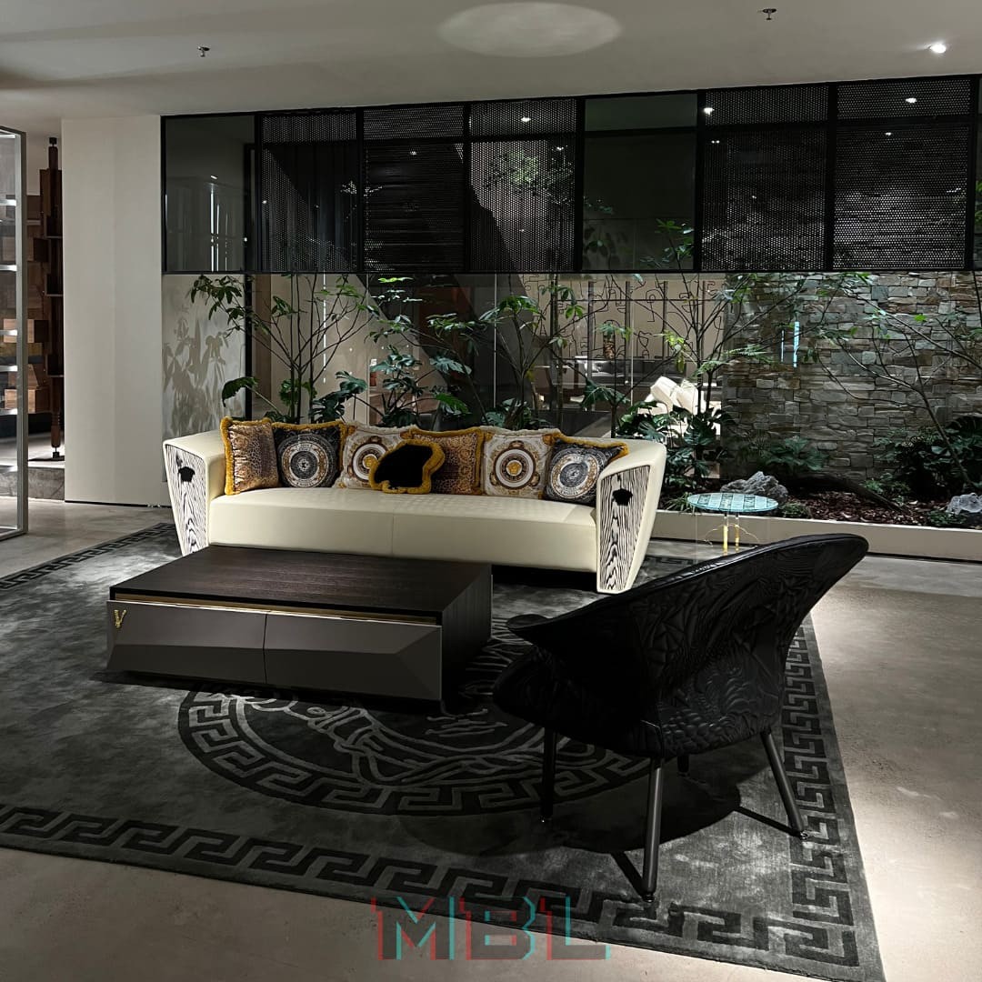 Sofa Versace 3000х960х750 в интерьере