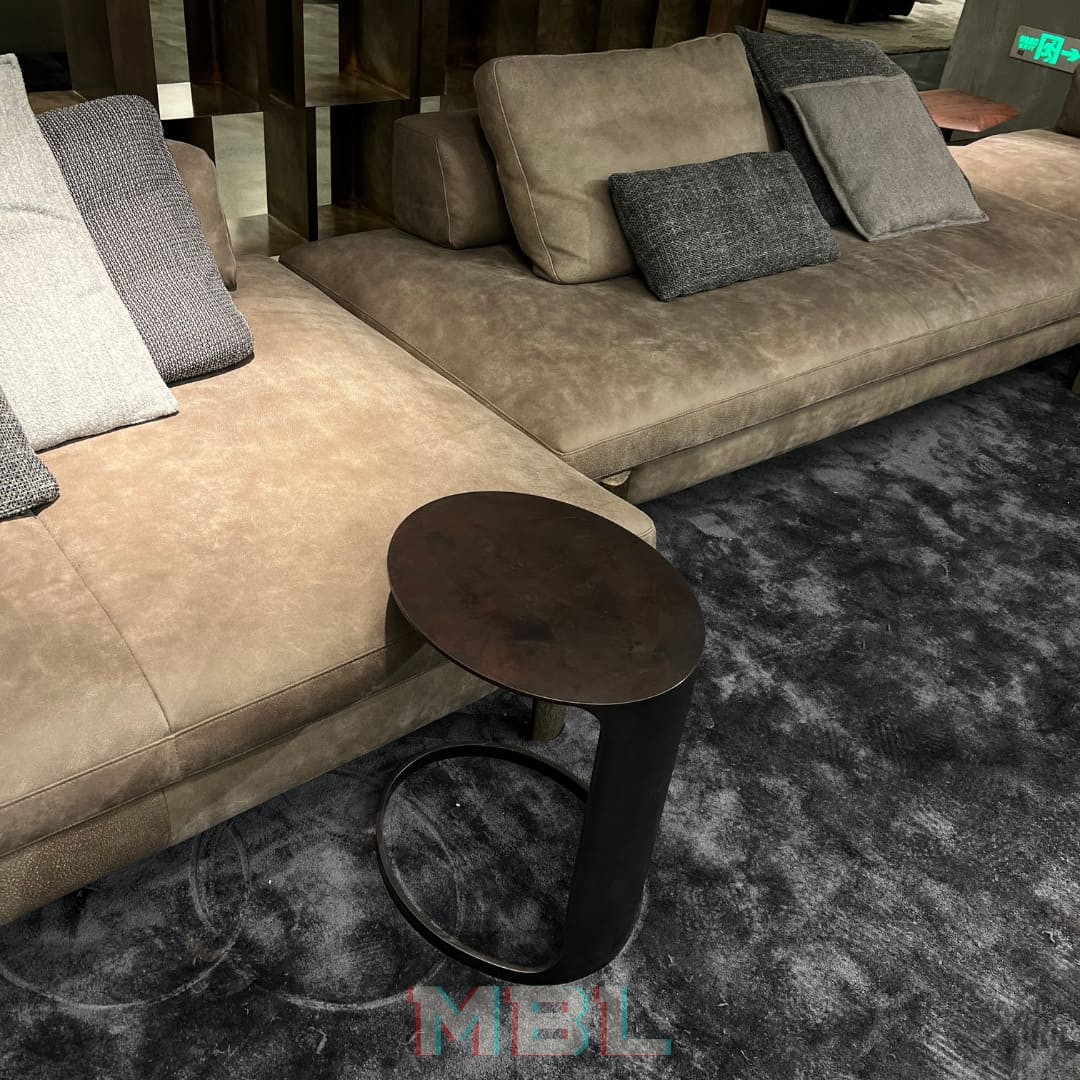 Henge Sofa 1300/1600, suede в интерьере