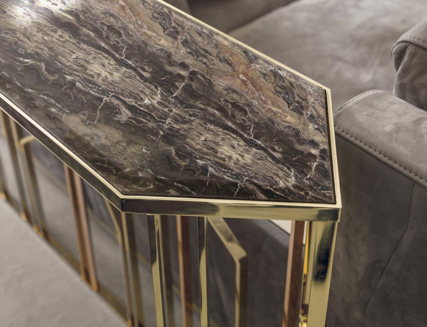 Longhi Ginza Console в интерьере