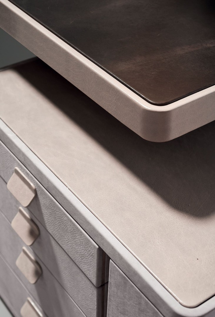 Baxter Verba Volant desk в интерьере