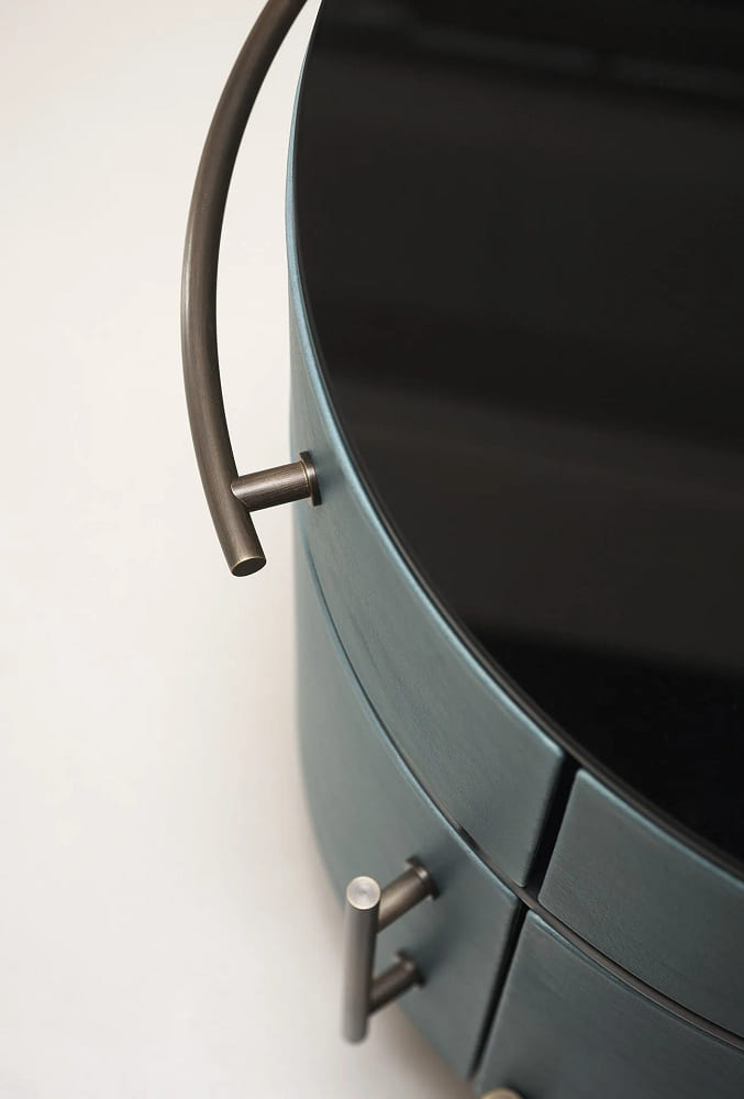 Baxter Plisse bedside cabinet в интерьере