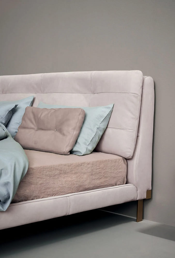 Baxter Viktor Bed в интерьере