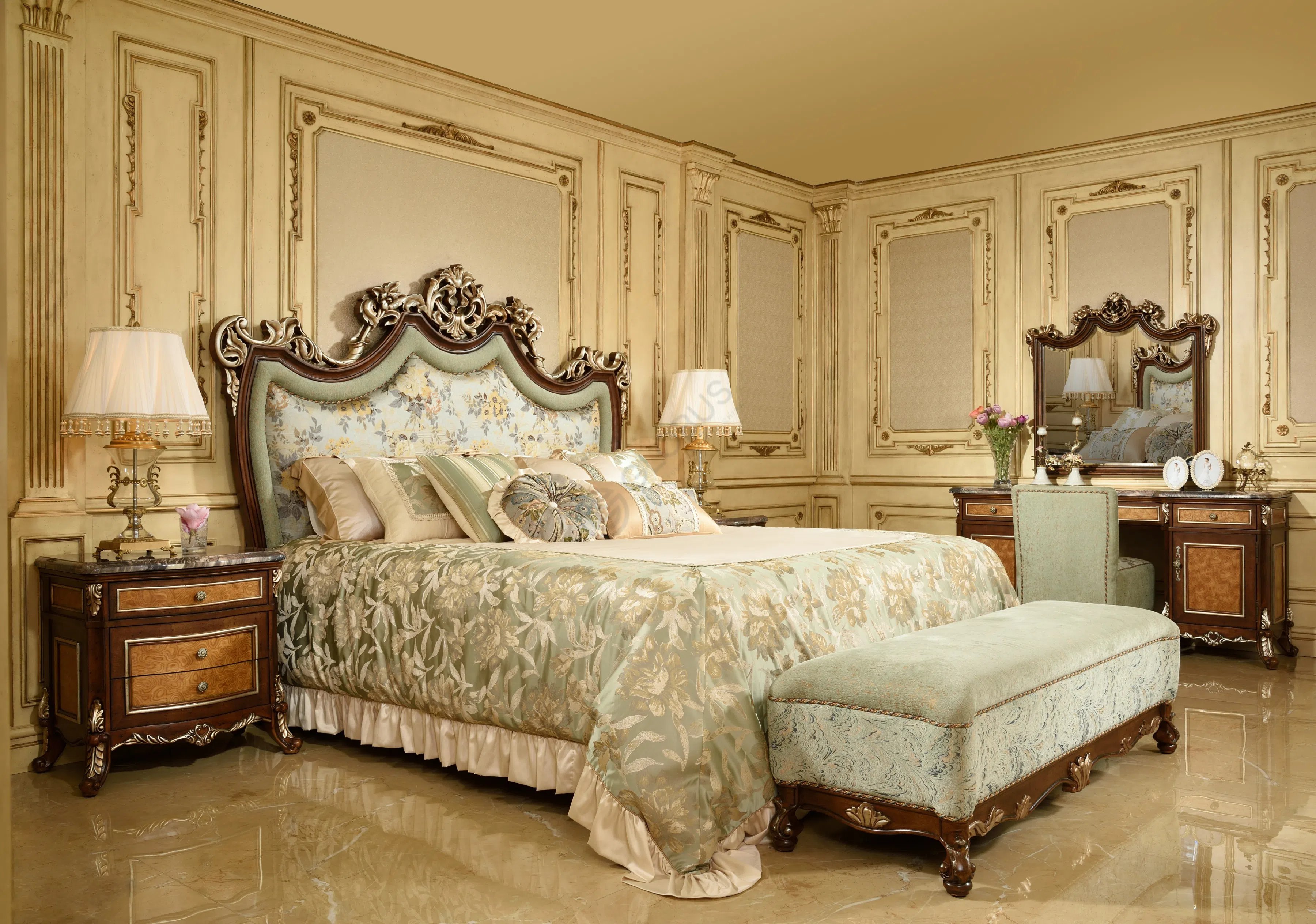 Bed LA CONTESSINA Monte Napoleone в интерьере