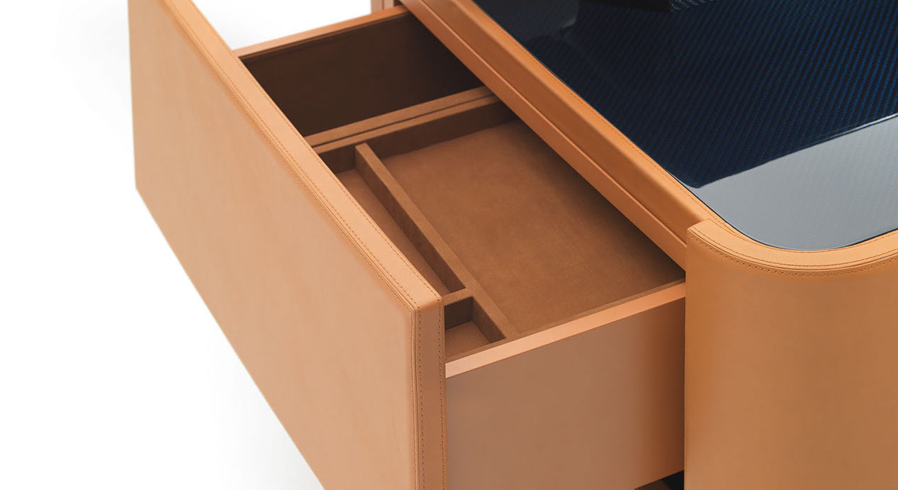 Bugatti Home Ettore Writing Table в интерьере