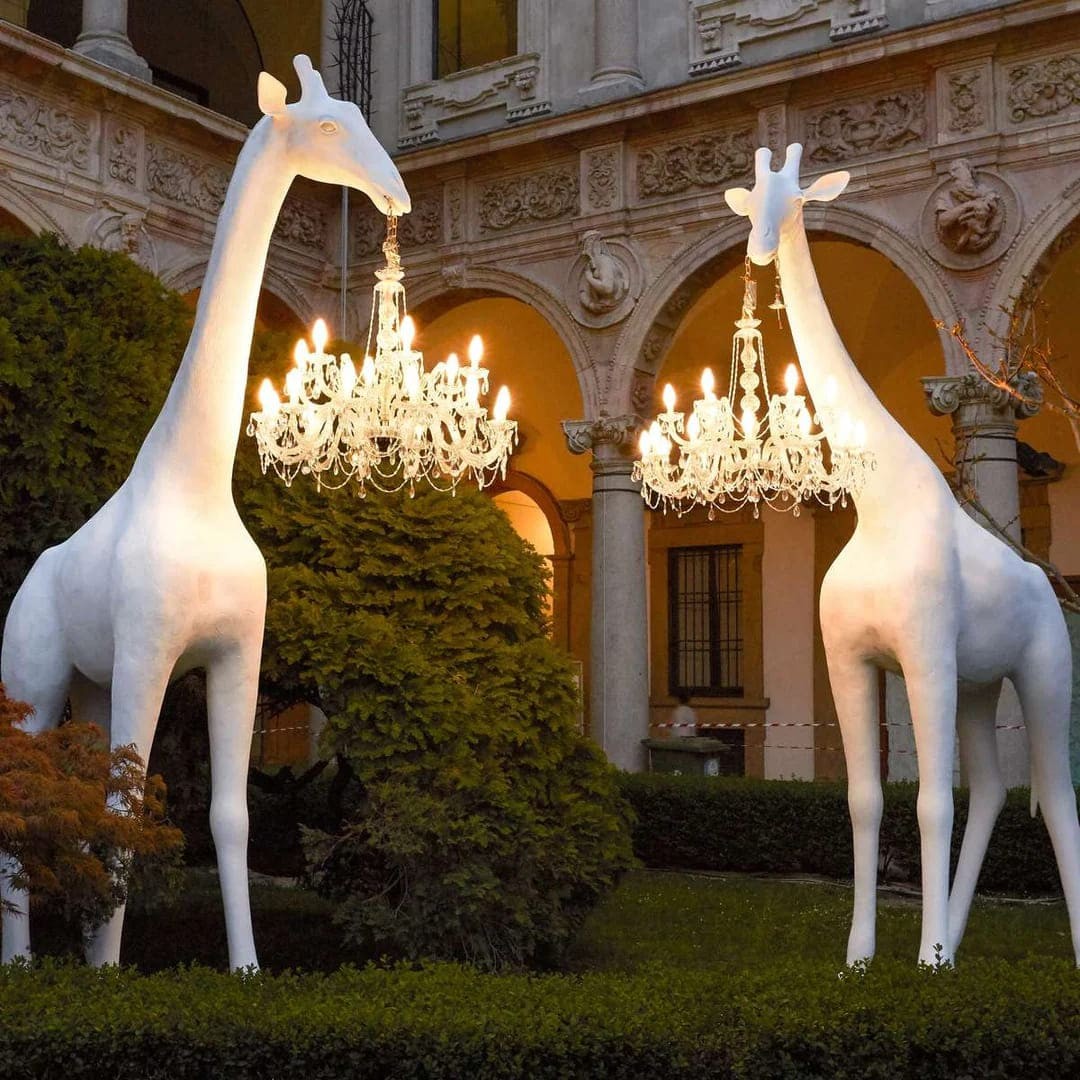 Romatti Giraffe In Love floor lamp в интерьере