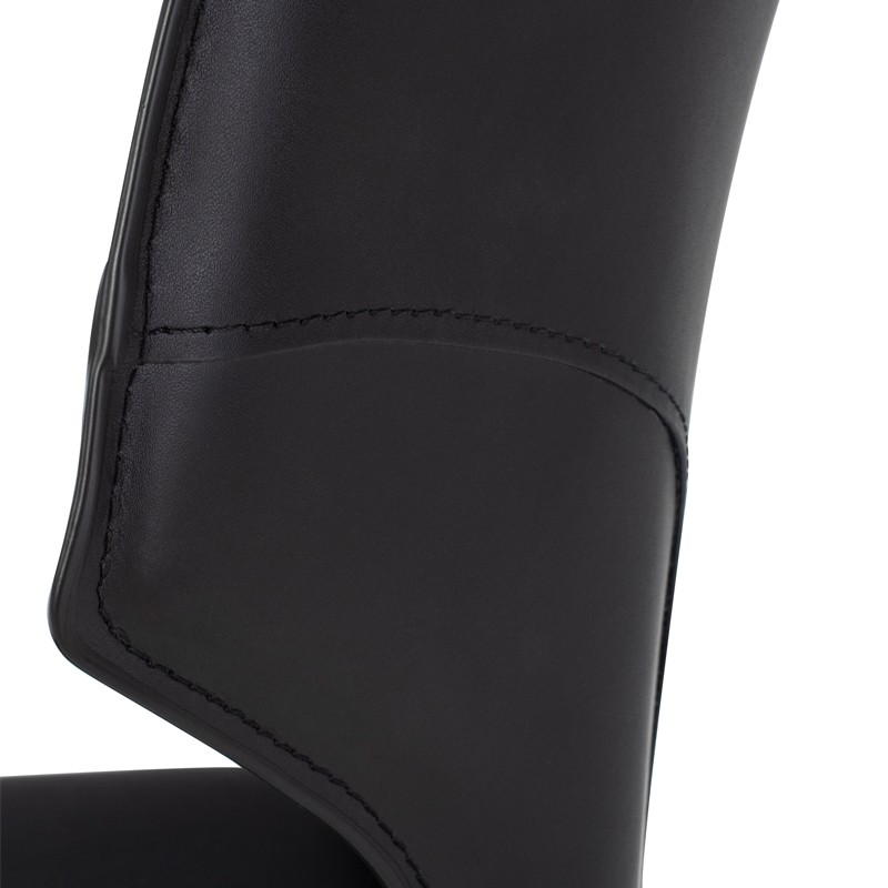 Kitchen chair NUEVO Wayne в интерьере