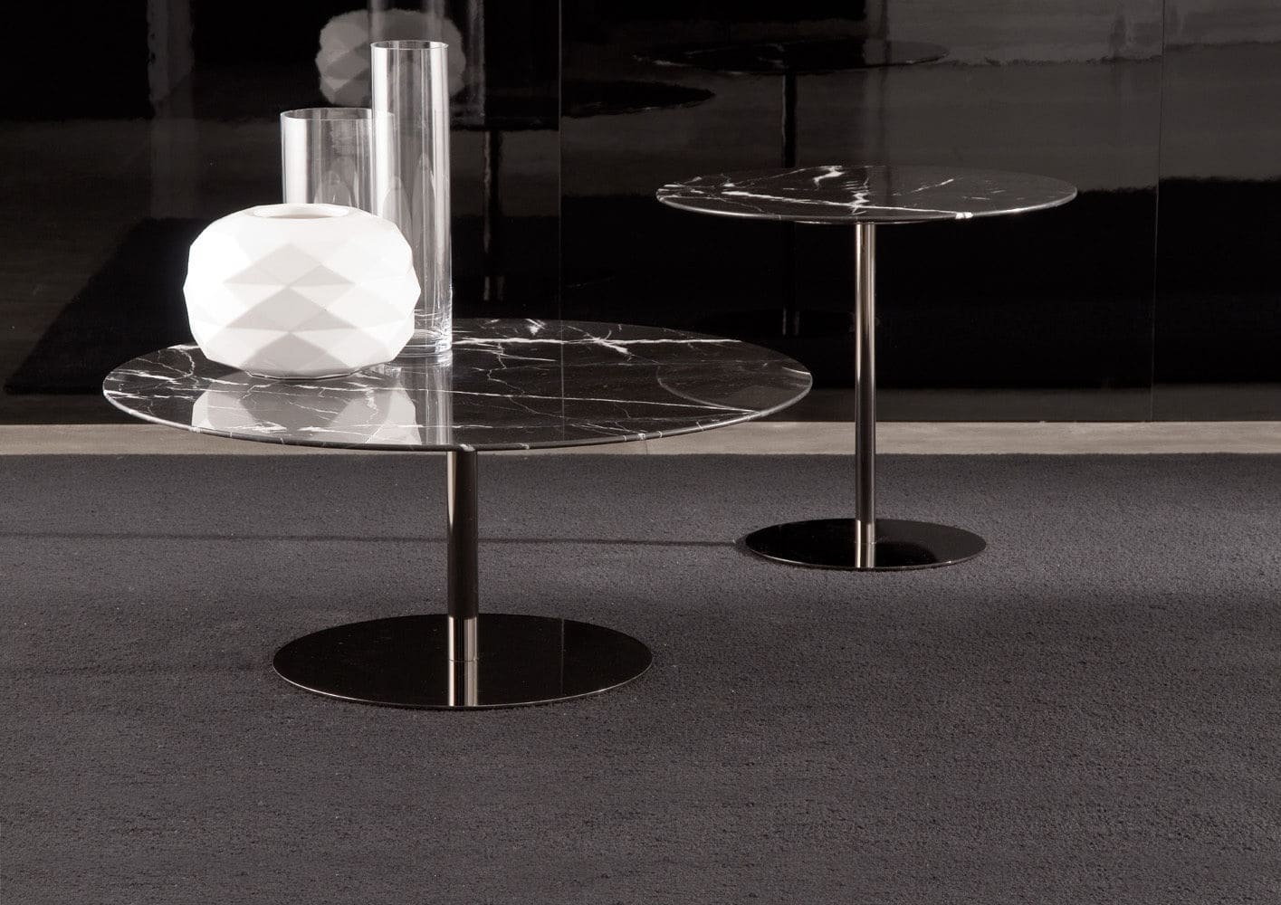 Minotti Bellagio Corner Table в интерьере