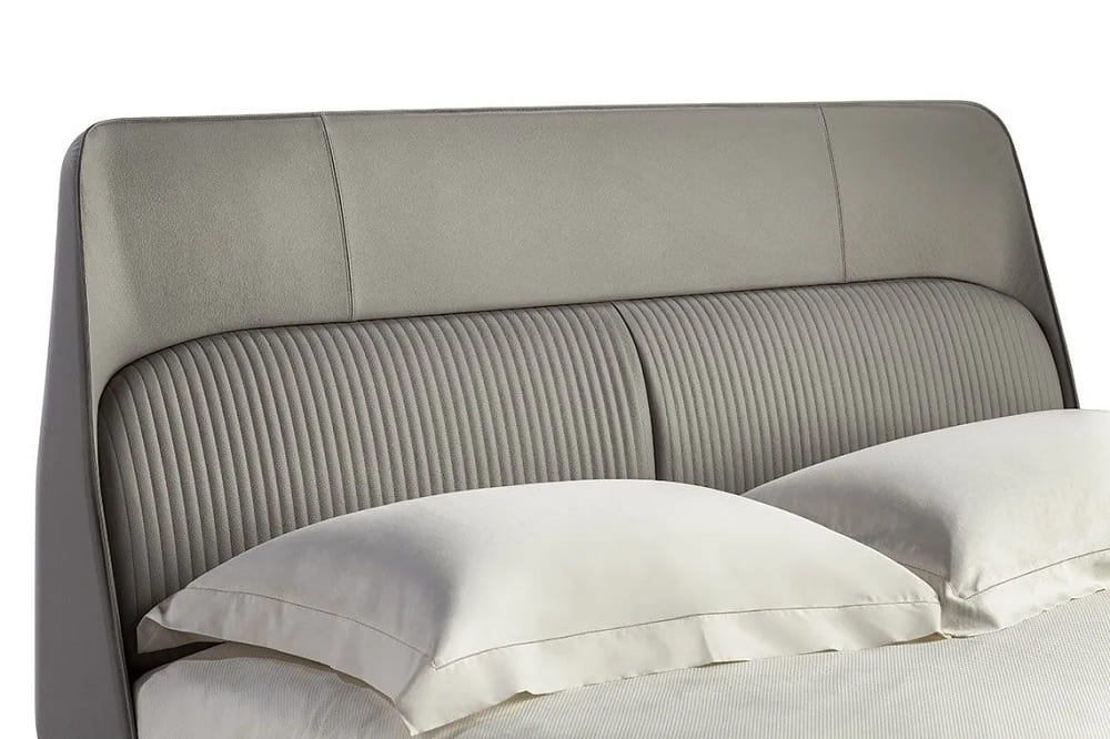 Bed Poltrona Frau Coupe De Luxe в интерьере