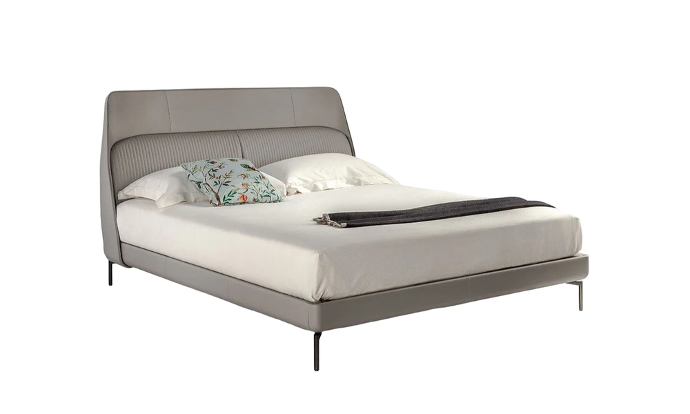 Bed Poltrona Frau Coupe De Luxe