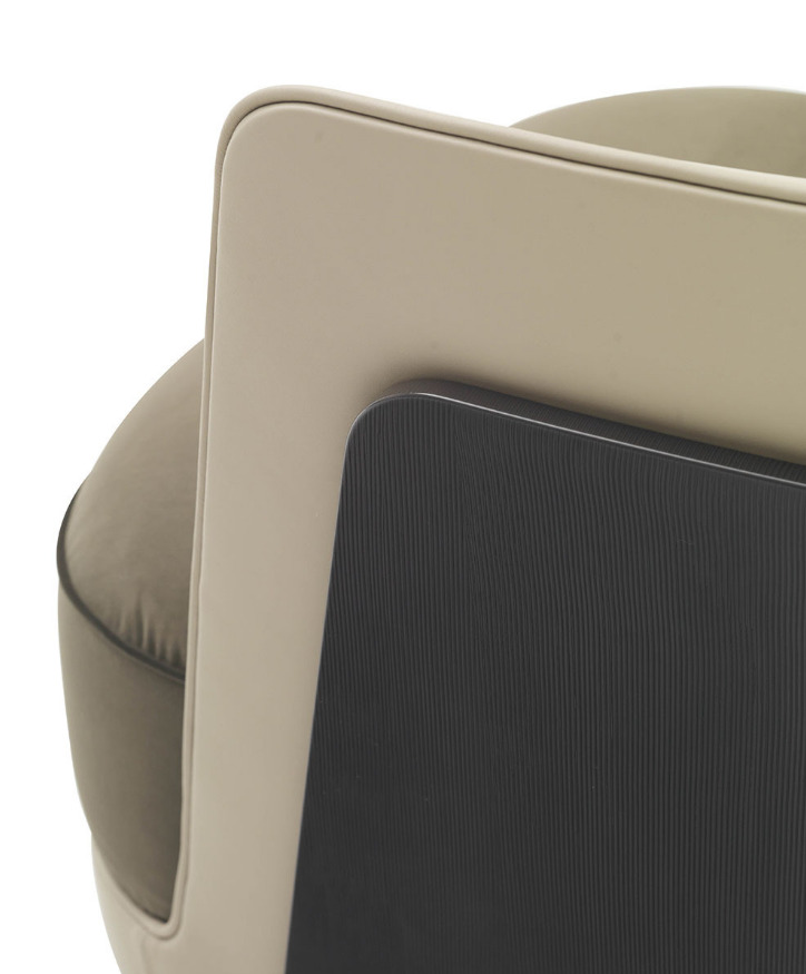 Bentley Richmond Armchair в интерьере