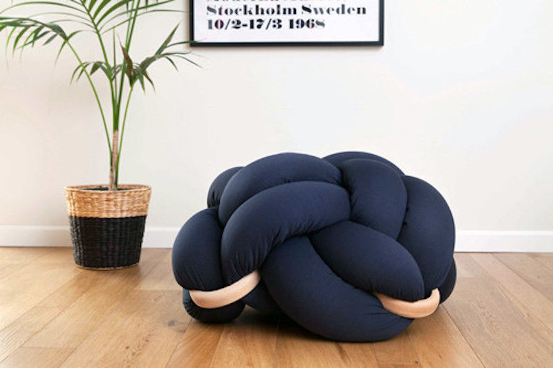 Pouf Knots Studio Knot в интерьере
