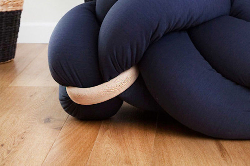 Pouf Knots Studio Knot в интерьере