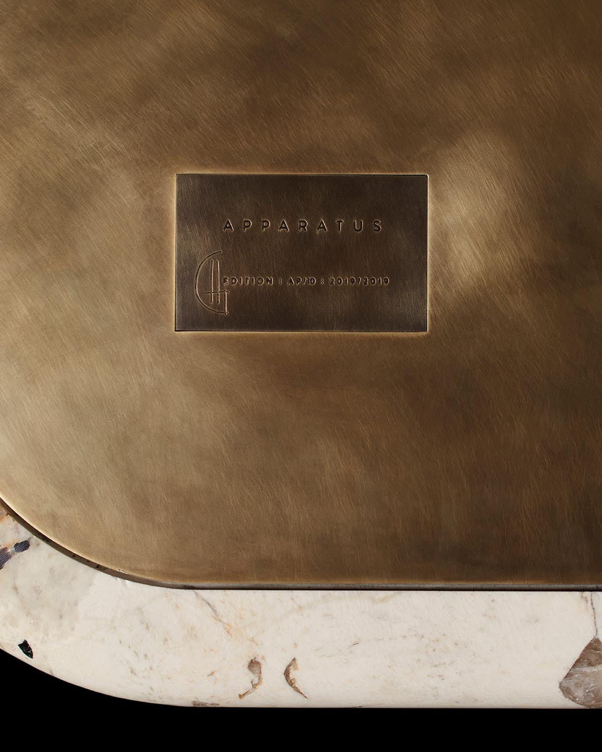 Apparatus Interlude coffee table в интерьере