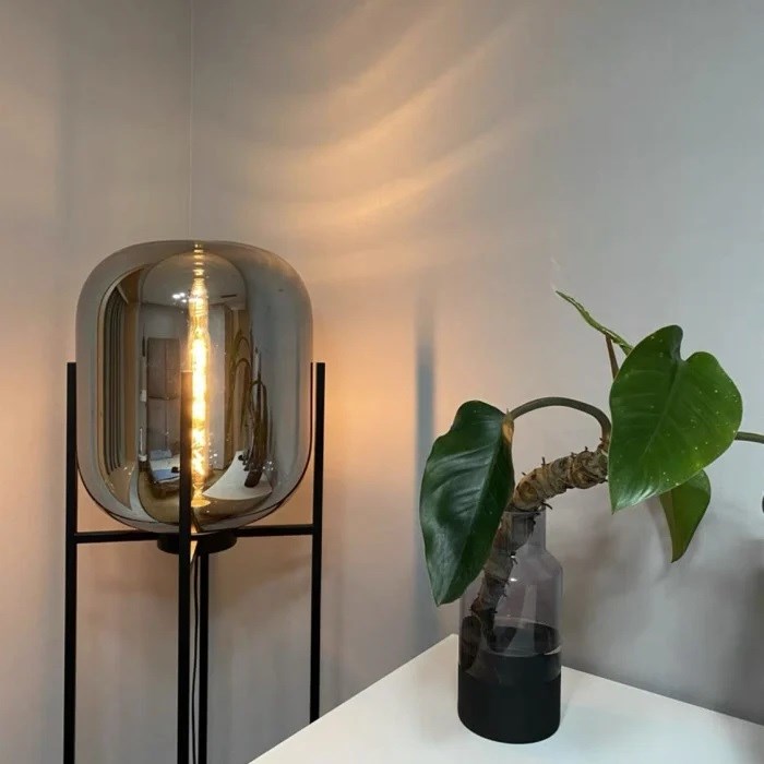Floor lamp Sebastian Herkner Studio Oda в интерьере