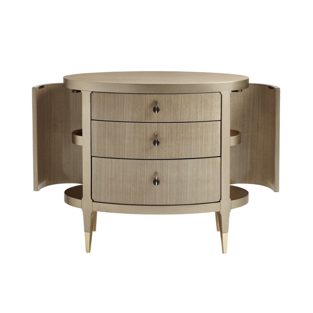 Caracole bedside table A dream come true в интерьере